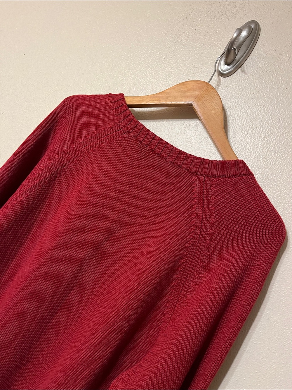 DONNI. Cotton Cashmere V-Neck Sweater in Rouge - Picture 8 of 10
